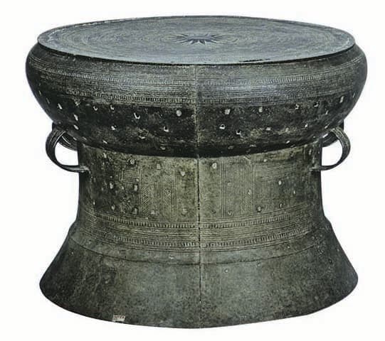 Trống đồng Hoàng Hạ sau 75 năm tìm được từ trong lòng đất