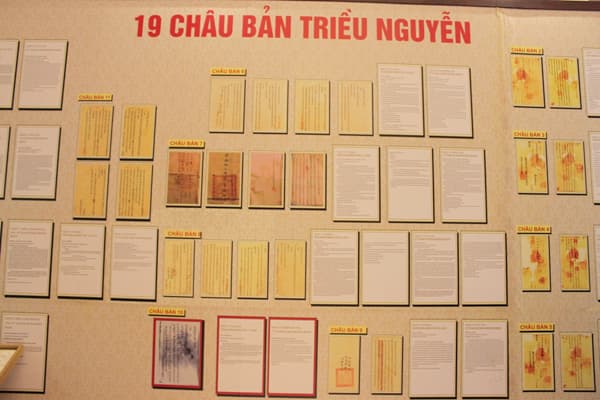 Bảo quản và phát huy giá trị tài liệu Châu bản Triều Nguyễn
