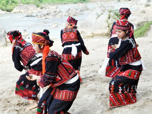 Lễ hội hoa chuối của người Xa Phó