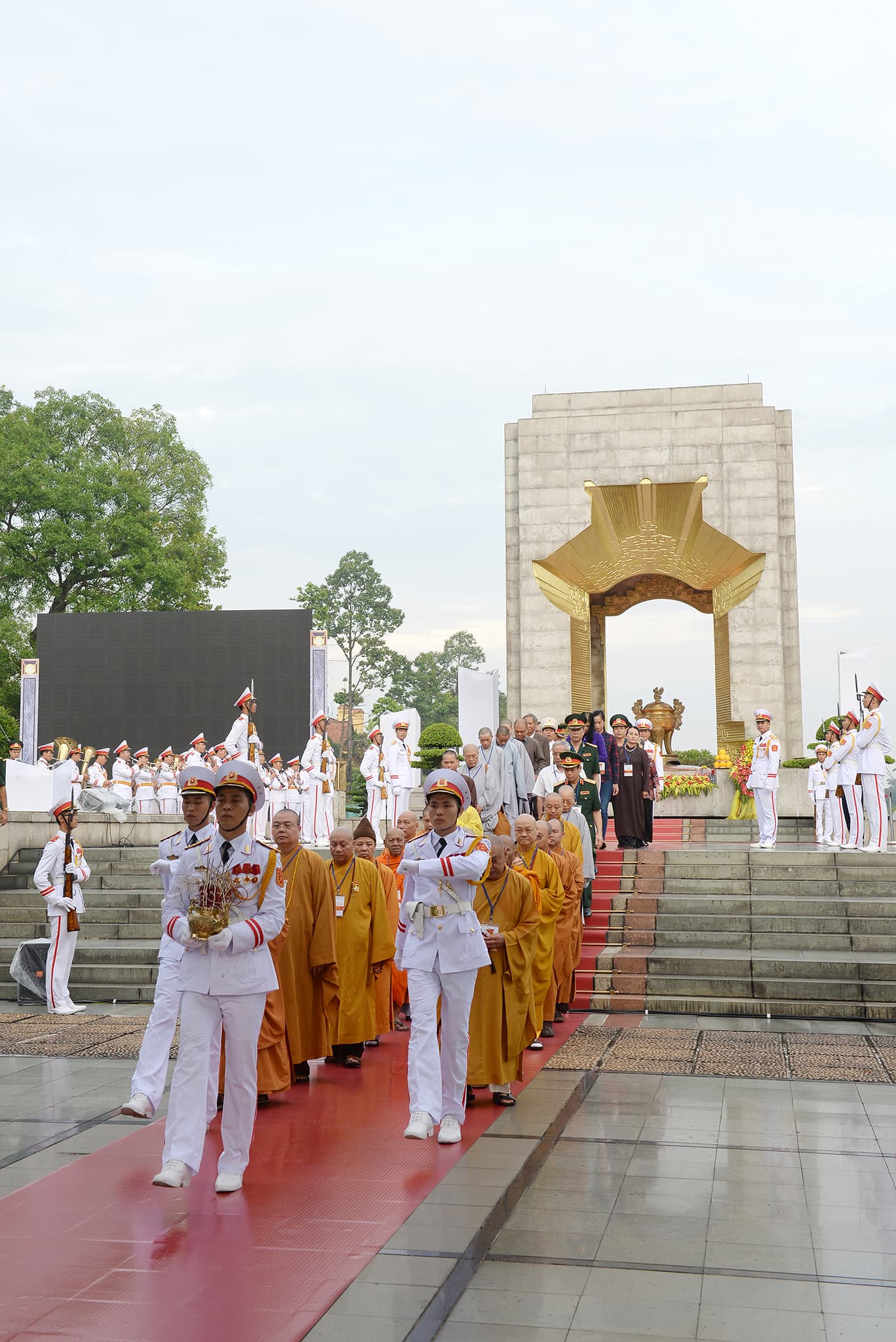 Lễ rước chân linh và tưởng niệm tri ân các anh hùng liệt sĩ 