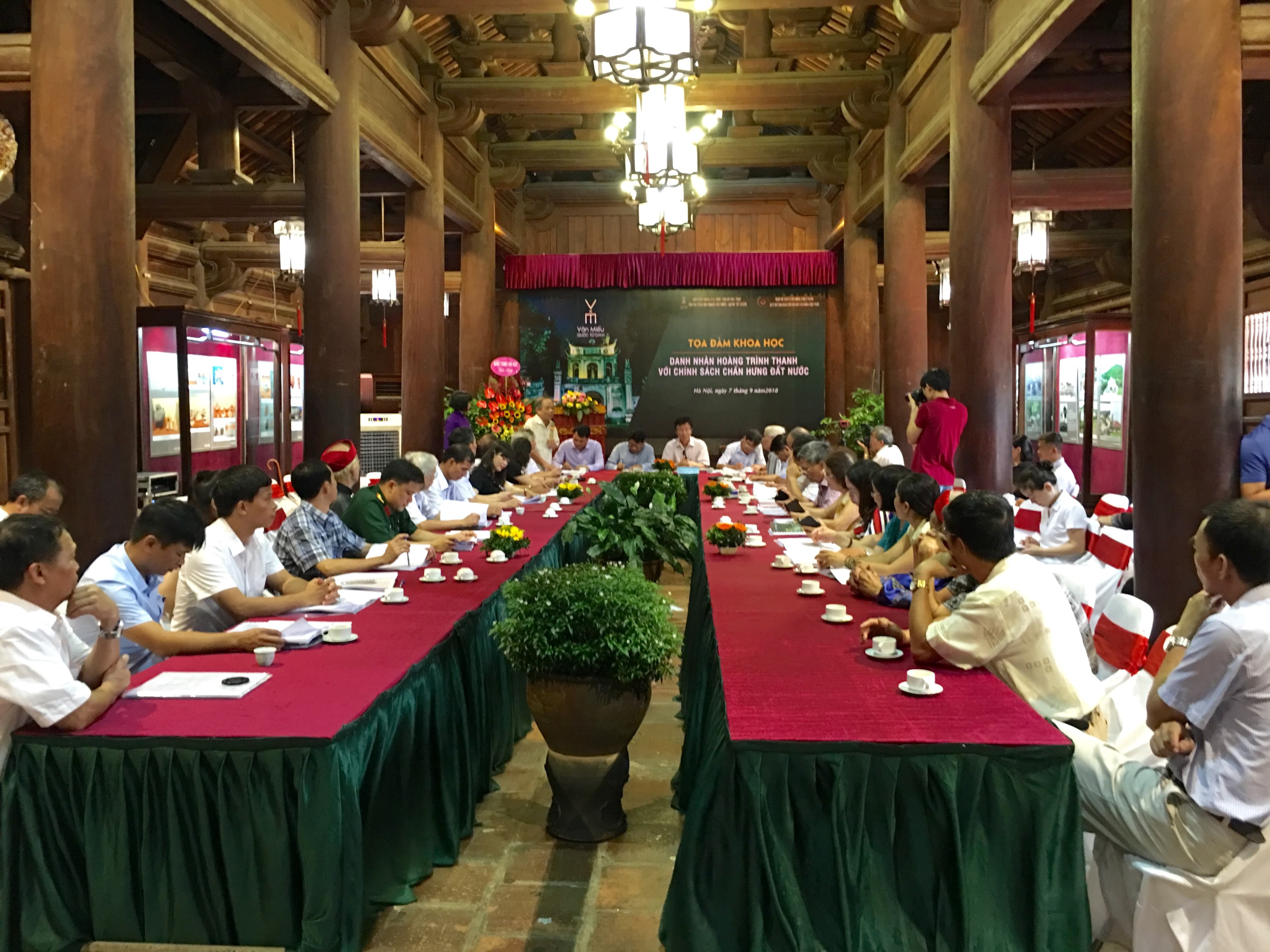 Tọa đàm khoa học “Danh nhân Hoàng Trình Thanh với chính sách chấn hưng đất nước”