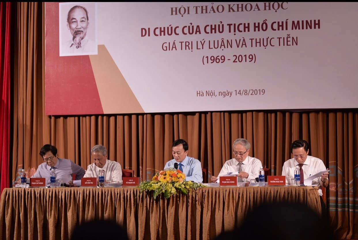 Hội thảo khoa học: Di chúc của Chủ tịch Hồ Chí Minh: Giá trị lý luận và thực tiễn