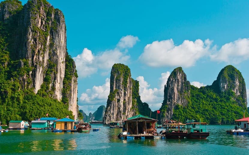 Vịnh Hạ Long trong cảm nhận của người nước ngoài