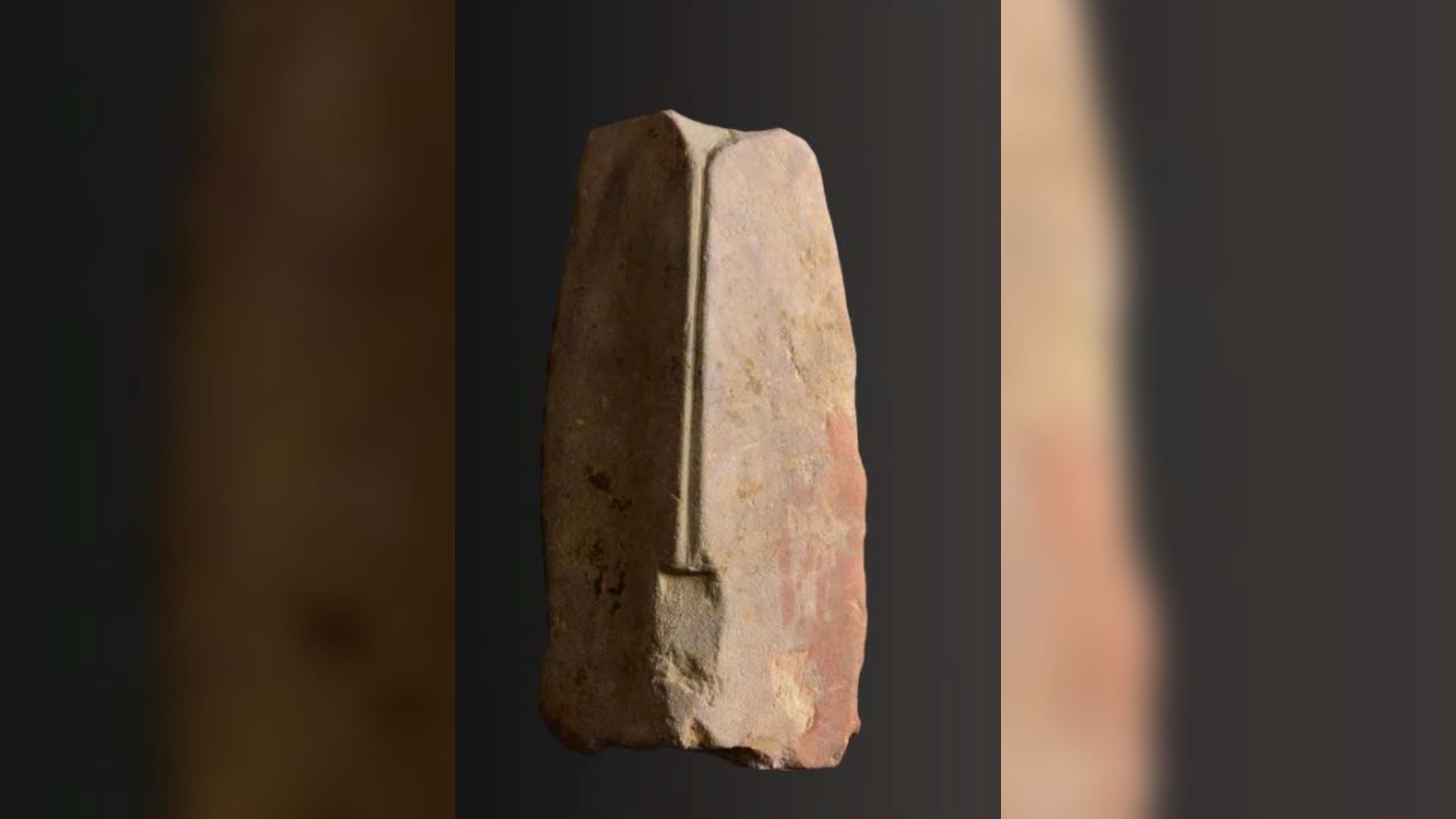 Bảo vật quốc gia Khuôn đúc “Mũi tên đồng Cổ Loa” tại Đền thờ An Dương Vương Cổ Loa - Hà Nội